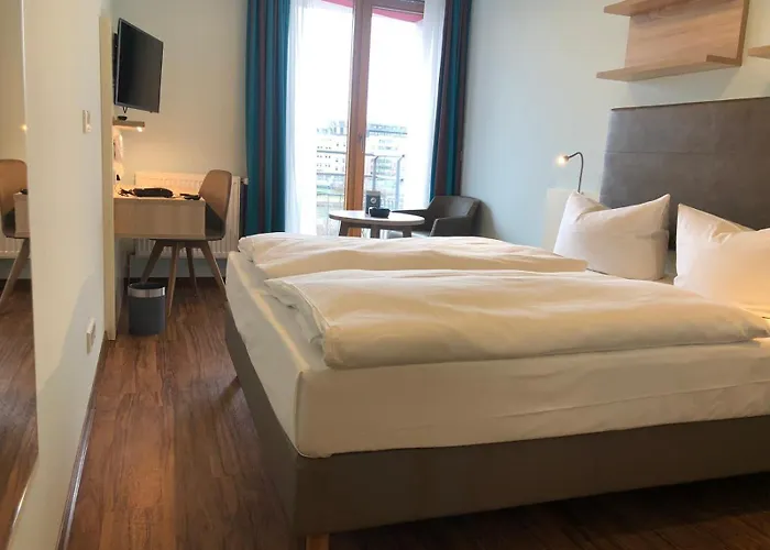 Trip Center Hotel 4*
