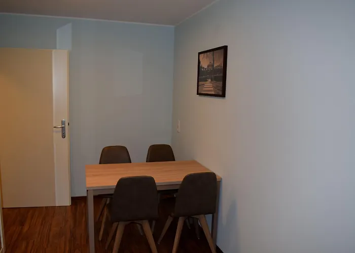 Ξενοδοχείο Trip Center 4*