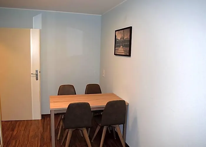 Ξενοδοχείο Trip Center 4*